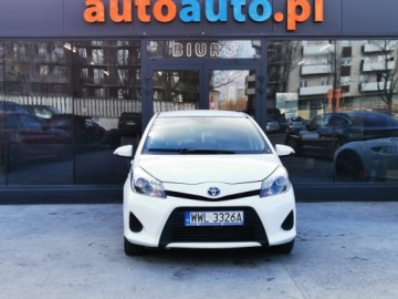 Toyota Yaris III Hatchback 5d Hybrid 100 74KM 2013 TOYOTA YARIS Hybrid 100 74KM,Automat, Kamera cofania, Nawigacja, zdjęcie 1