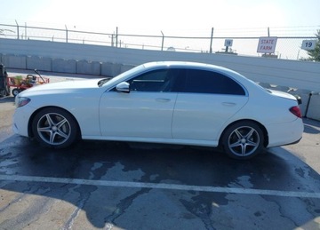 Mercedes Klasa E W213 Cabrio 2.0 300 245KM 2017 Mercedes-Benz Klasa E MERCEDES-BENZ E 300 2.0 Benzyna 244KM, zdjęcie 5