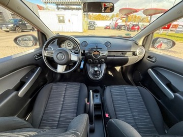 Mazda 2 II Hatchback 5d 1.3 75KM 2009 Mazda 2 Zamien swoje auto lub zostaw w rozliczeniu Dowieziemy pod dom, zdjęcie 3