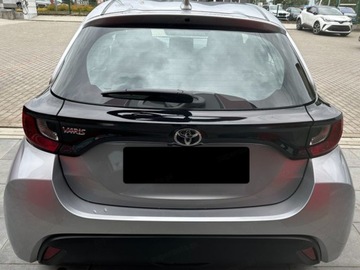 Toyota Yaris IV Hatchback Facelifting 1.5 Hybrid Dynamic Force 116KM 2025 Comfort 1.5 Hybrid 116KM | Tempomat adaptacyjny!, zdjęcie 2