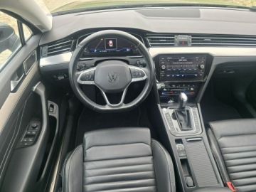 Volkswagen Passat B8 Limousine Facelifting 1.5 TSI EVO 150KM 2020 Volkswagen Passat ELEGANCE Dynaudio Virtual 1.5 TSI DSG Salon Polska, zdjęcie 9