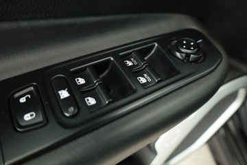 Jeep Renegade SUV 1.4 MultiAir 140KM 2015 Jeep Renegade 1.4 MultiAir, Salon Polska, zdjęcie 15