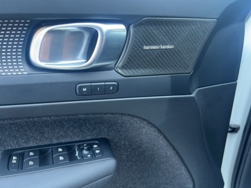 Volvo XC40 Crossover Facelifting 2.0 B3 163KM 2025 Volvo XC 40 Volvo XC40 Ultra B3 (163 + 14KM) FV23%, zdjęcie 14