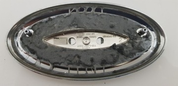 KIA STONIC T-GDI 86320-1W250 ZNAK KRYT