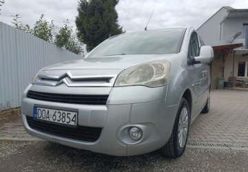 Citroen Berlingo II Combi 1.6 HDI 75KM 2012 Citroen Berlingo Citroen Berlingo 1.6 Diesel 75KM, zdjęcie 17