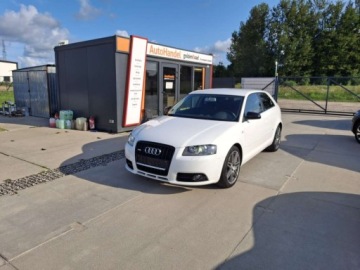 Audi A3 8P Hatchback 3d 1.4 TFSI 125KM 2007 Audi A3 3-drzwiowe 1,4 tsi 125 KM S line xenon alu elektryka tempomat klim