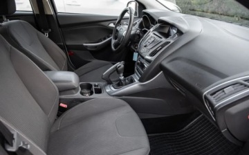 Ford Focus III Kombi 1.6 Duratorq TDCi DPF 115KM 2011 Ford Focus 1.6TDCI 116KM Navi Climatron ALu Pdc Serwis Gwarancjia 1.6, zdjęcie 25
