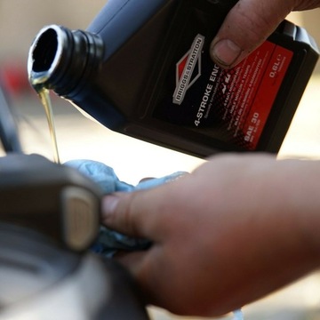 BRIGGS & STRATTON OIL 4T 2L SAE30