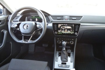 Skoda Superb III Liftback Facelifting 2.0 TSI 190KM 2023 Skoda Superb SalonPL 2.0TSI 190KM DSG Style Matrix Kamera Kessyful 18 VAT23, zdjęcie 9