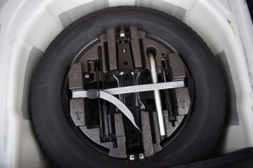 Skoda Scala Hatchback 1.0 TSI 110KM 2023 Skoda Scala SalonPL 1.0TSI 110KM Ambition Comfort Czujniki Smartlink Boler, zdjęcie 36