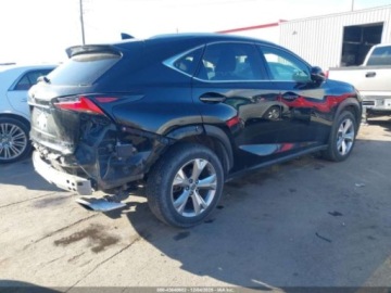 Lexus NX I 2017 Lexus NX 2017r., 2,0L 200 T AWD 2.0 Benzyna 235KM, zdjęcie 5