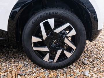 Opel Mokka II SUV 1.2 Turbo 130KM 2025 Od ręki - GS aut 1.2 T 130KM / Pakiet Komfort, zdjęcie 15