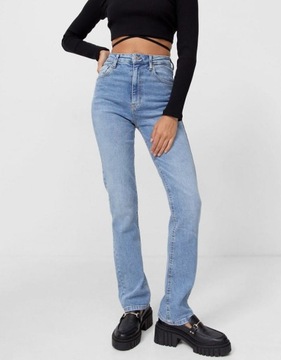 STRADIVARIUS NIEBIESKIE PROSTE JEANSY (38)