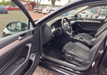 Volkswagen Passat B8 Variant Facelifting 2.0 TSI 190KM 2021 Volkswagen Passat 2.0B 190KM salon Polska Rline skora alkantara VAT 23, zdjęcie 5