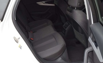 Audi A4 B9 Avant 2.0 40 TFSI 190KM 2019 Audi A4 Avant 2.0 TFSI 190 PS Mildhybrid Audi drive Select Ledy Navi Matrix, zdjęcie 37