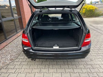 Mercedes Klasa C W204 Kombi T204 1.6 180 K BlueEFFICIENCY 156KM 2012 Mercedes-Benz Klasa C 1.6 benzyna 156 KM 6 biegow zarej w PL zadbany mo, zdjęcie 27