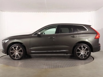 Volvo XC60 II Crossover D4 190KM 2018 Volvo XC60 D4, Salon Polska, 187 KM, 4X4, zdjęcie 2