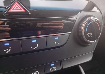 Hyundai Tucson III SUV 1.6 GDI 132KM 2018 Hyundai Tucson Zarejestrowany - ubezpieczony - benzyna - 1,6 - 131 KM 1.6, zdjęcie 32