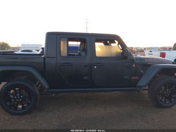 Jeep Gladiator 2024 Jeep Gladiator Mojave 2024 3.6 Benzyna 285KM, zdjęcie 6