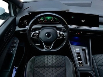 Volkswagen Golf VII Hatchback 5d Facelifting 1.5 TSI ACT 150KM 2020 Volkswagen Golf VW Golf VIII 1.5 eTSI R-Line DSG Kamera ACC LED Ambient, zdjęcie 21