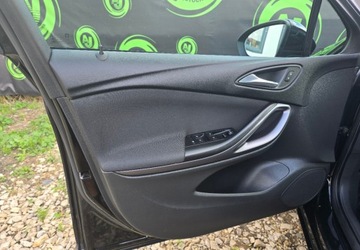 Opel Astra K Sports Tourer 1.4 Turbo 125KM 2016 Opel Astra 153 tys km podgrzewana kierownica 1.4 Benzyna 125KM, zdjęcie 12