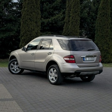 Mercedes Klasa M W164 Off-roader 3.0 V6 (280 CDI) 190KM 2006 Mercedes ML 280 CDI 4Matic 7G Automat 3.0 Diesel, zdjęcie 11
