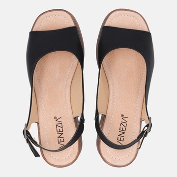 Damskie buty VENEZIA. Czarne sandały na platformie ze skóry naturalnej r.40