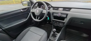 Skoda Rapid II Liftback Facelifting 1.0 TSI 95KM 2017 Škoda RAPID Skoda RAPID Krajowy, książka, zdjęcie 8