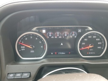 Chevrolet Silverado II 2021 Chevrolet Silverado K1500 LTZ 2021 5.3l 5.3 Benzyna 355KM, zdjęcie 9