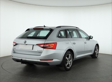 Skoda Superb III Kombi 2.0 TDI 190KM 2016 Skoda Superb 2.0 TDI, Salon Polska, 187 KM, 4X4, zdjęcie 4