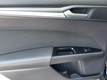 Ford Mondeo V Liftback 1.5 EcoBoost 160KM 2016 FORD MONDEO V liftback 1.5l benzyna 160KM * Bezwypadkowy * Salon PL* ASO, zdjęcie 19