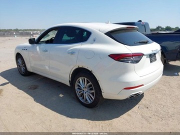 Maserati Levante 2022 Maserati Levante GT 2022 3.0l 3.0 Benzyna 345KM, zdjęcie 3