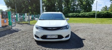 Chrysler Pacifica II 3.6 V6 291KM 2018 Chrysler Pacifica Super stan, 7-osobowa., zdjęcie 1