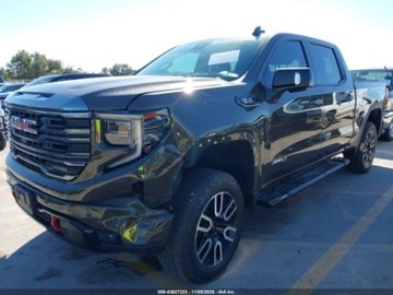  GMC Sierra 2023r., 4x4, 3.0L 3.0 Diesel 305KM, zdjęcie 1