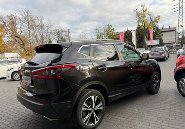 Nissan Qashqai II Crossover Facelifting 1.2 DiG-T 115KM 2018 Nissan Qashqai Salon Polska. Panoramiczny dach. Kamery 360 1.2 Benzyna, zdjęcie 33