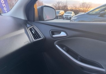 Ford Focus III Kombi 1.6 Duratorq TDCi DPF 115KM 2013 Ford Focus Bezwypadeksalonjedzie jak noweNAVI 1.6 Diesel 115KM, zdjęcie 8