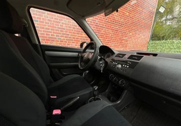 Suzuki Swift IV Hatchback 5d 1.3 92KM 2009 Suzuki Swift Automat Alu Isofix Gwarancja w cenie Warszawa VKFJ 1.3 92KM, zdjęcie 8