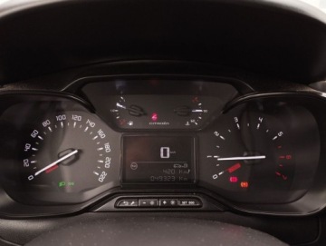 Citroen C3 III Hatchback Facelifting 1.2 PureTech 83KM 2023 Citroen C3 Salon PL, Serwis ASO, bezwypadkowy, FVAT 23 1.2 Benzyna 83KM, zdjęcie 22