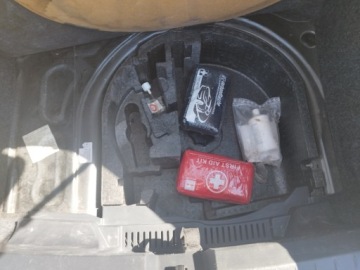 Seat Ibiza IV 2011 Seat Ibiza SEAT IBIZA wersia 1400 benzyna klimatyzacja ZAREJESTROWANY, zdjęcie 9