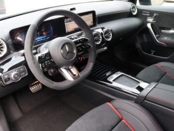 Mercedes Klasa A W177/V177 Hatchback AMG Facelifting 2.0 A45S 421KM 2026 A Klasa 45 S AMG 4-Matic + 2.0 (421KM) 2026, zdjęcie 4