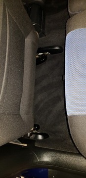 DYWAN WYKŁADZINA PODŁOGA VW GOLF 4 IV WERSJA 5 D