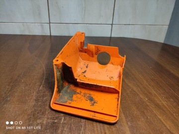 КРЫШКА AV STIHL 028 КРЫШКА КОРПУСА