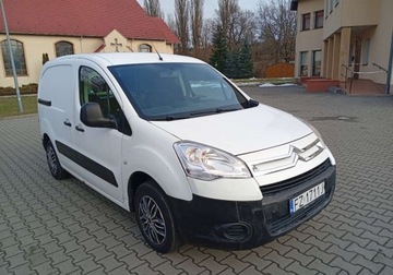 Citroen Berlingo I 1.6 HDi 90KM 2010 Citroen Berlingo Zarejestrowany - 1,6 - 90 KM 1.6 Diesel 90KM