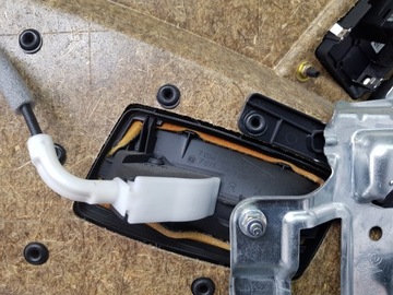 Панель правой передней двери BMW E60 E61 до рестайлинга Европа