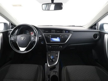 Toyota Auris II Hatchback 5d 1.8 HSD 136KM 2014 Toyota Auris HEV klima auto kamera i czujniki, zdjęcie 14