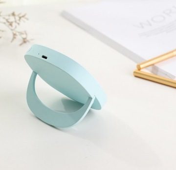 Портативное умное зеркало для макияжа.