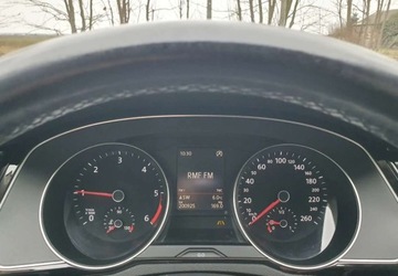 Volkswagen Passat B8 Limousine 2.0 TDI BlueMotion Technology 150KM 2015 Volkswagen Passat Volkswagen Passat 2.0 TDI SCR DSG Highline 2.0 Diesel, zdjęcie 11
