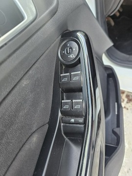 Ford Fiesta VII Hatchback 3d Facelifting 1.0 EcoBoost 125KM 2015 Ford Fiesta Led, Navi,Klimatronik, Grzane Fotele,, zdjęcie 18