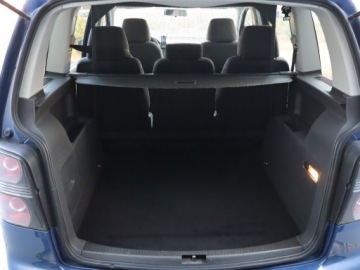 Volkswagen Touran I 2.0 TDI 170KM 2009 VW Touran 2.0 TDI, 167 KM, Navi, Klima, Tempomat, zdjęcie 13