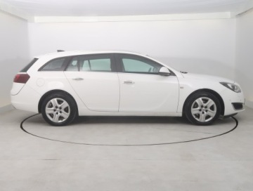 Opel Insignia I Country Tourer 2.0 CDTI Ecotec 170KM 2016 Opel Insignia 2.0 CDTI, 167 KM, Automat, Navi, zdjęcie 5